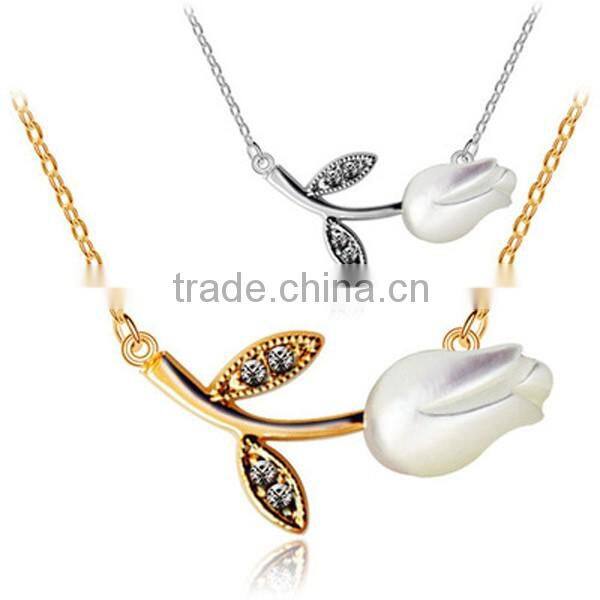 New Fashion Design Flowers Pendant Necklace Jewelry Chain