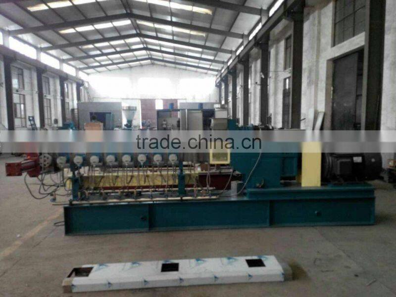 High-torque twin-screw granulator