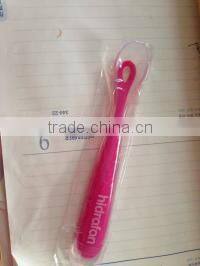 china factory FDA squeezable silicone baby feeding bottle with spoon baby bottle feeder