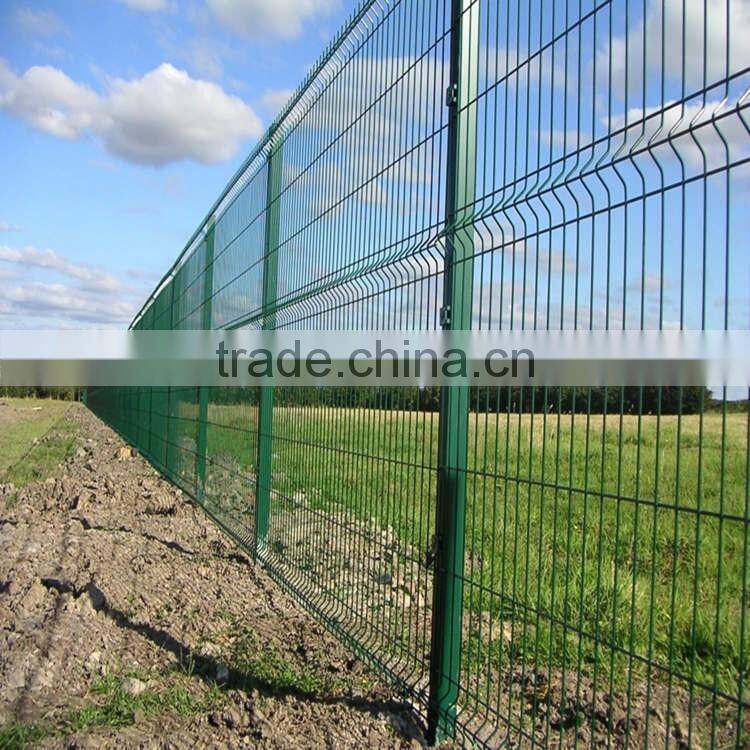 Real Factory cvrved fence for farm