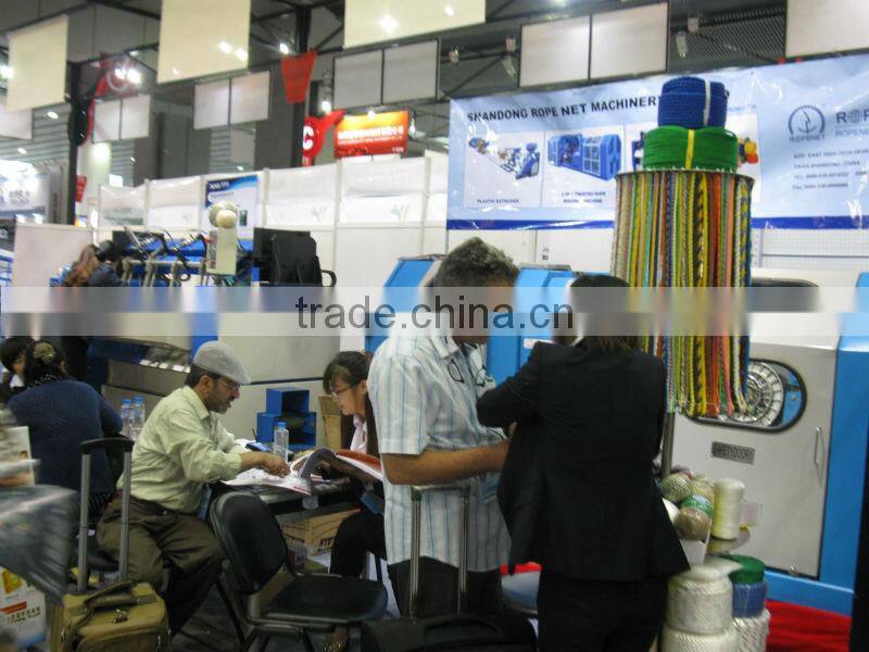 semi-automatic film wrapping packing machine