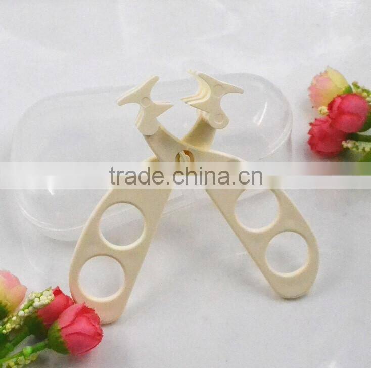 Multifunction Toddlers Safe Care Feeding Cut Baby Kid Food Crush Scissors