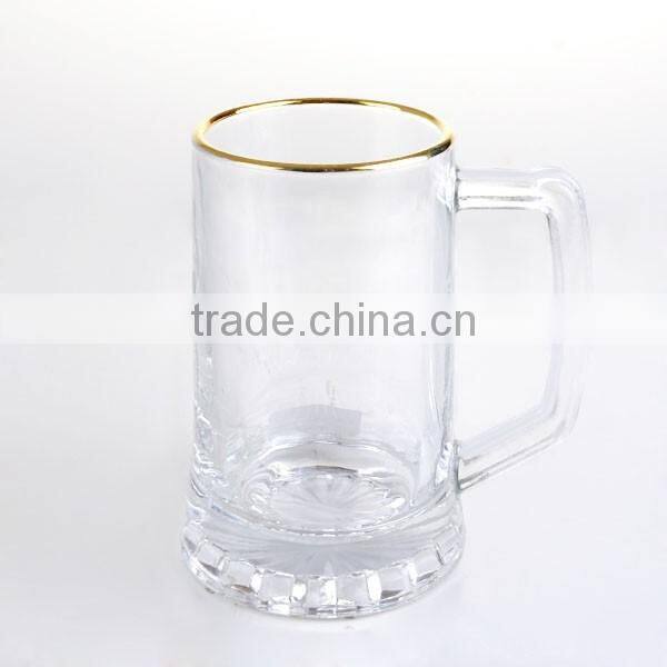 machine made beer glass with handle with gold rim