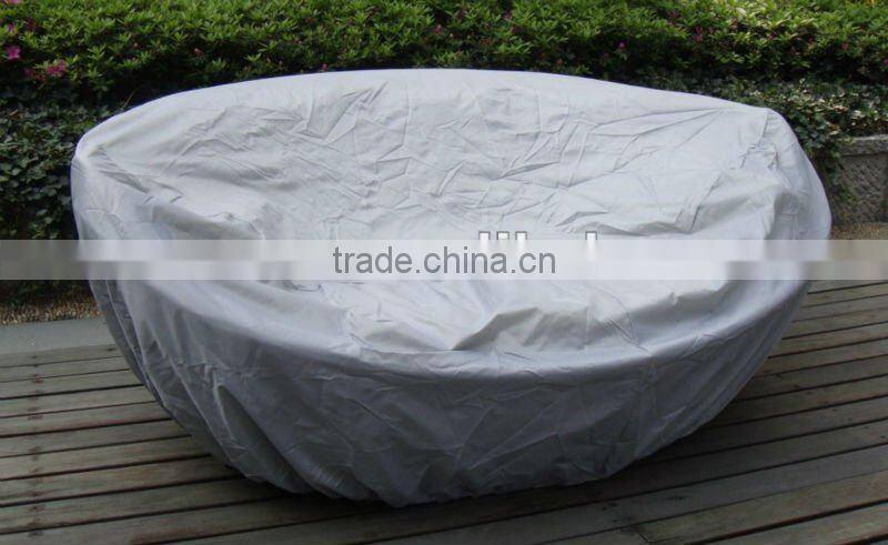 Popular rattan daybed