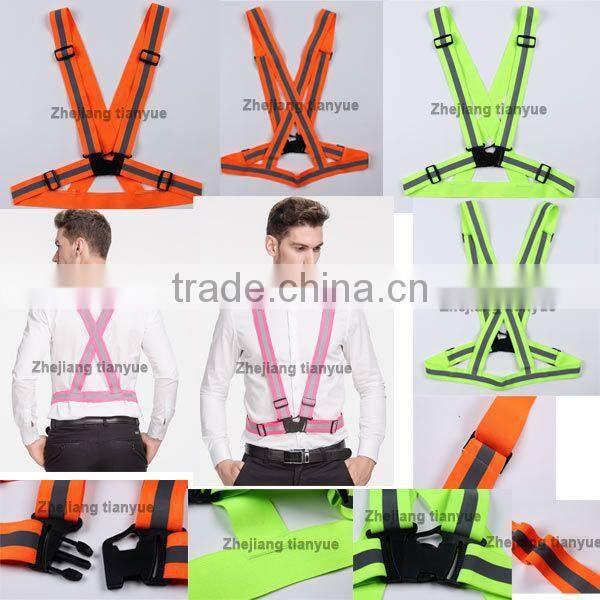 2017 hot sale high visibility running reflective adjustable buckle belt