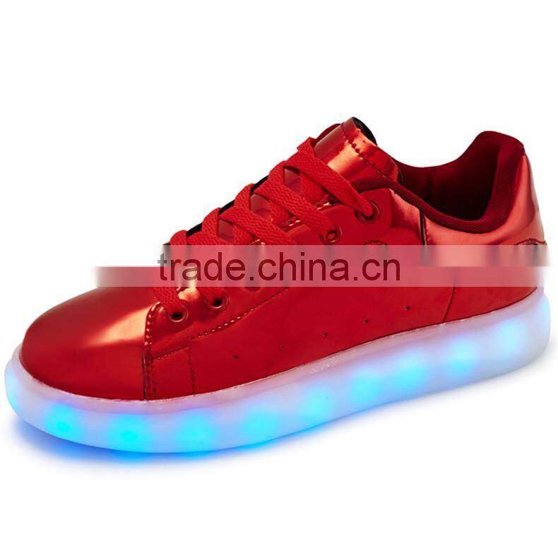 HFR-JS14 LOW MOQ OEM led light up shoes with high quality for women