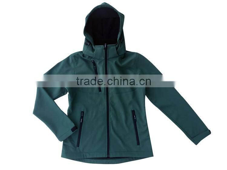 Cheap customized outdoor woman softshell winter jacket