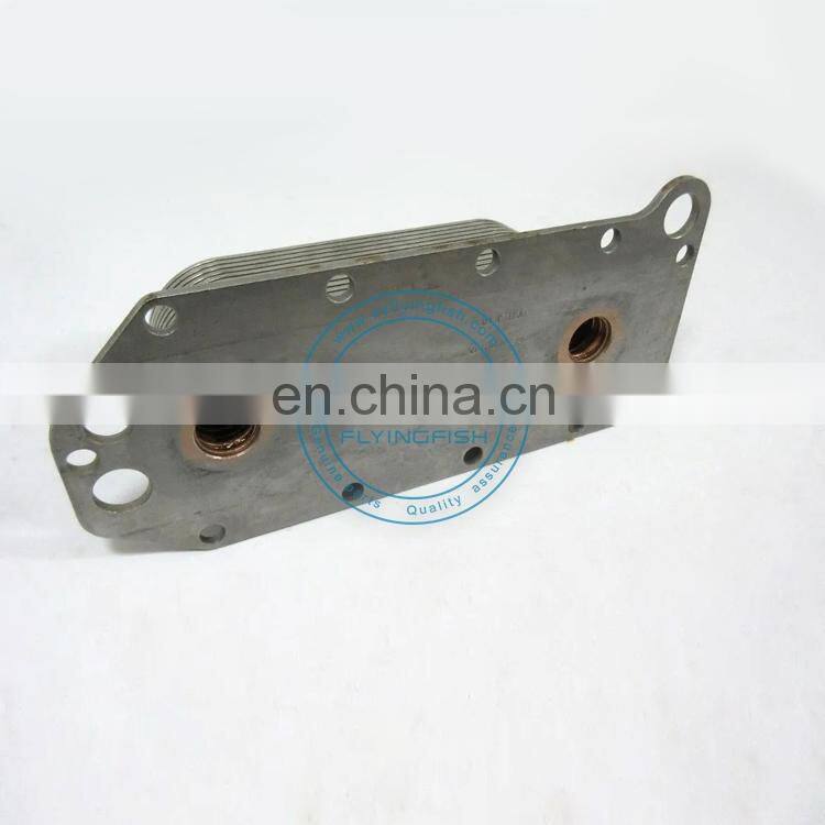 Original and Aftermarket Spare Parts DCEC 6CT ISC ISL QSC QSL Diesel Engine Cooling System Oil Cooler Core 3966365
