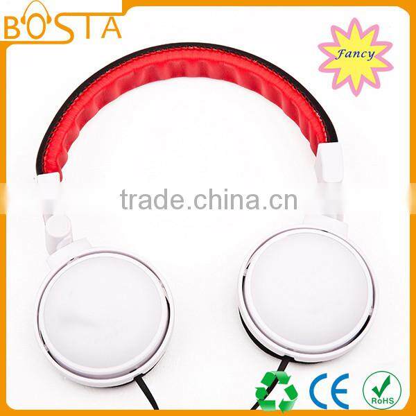 Best quality stereo fancy medium 2nd-generation headphone