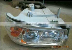 High quality sinotruk left head lamp WG9719720001
