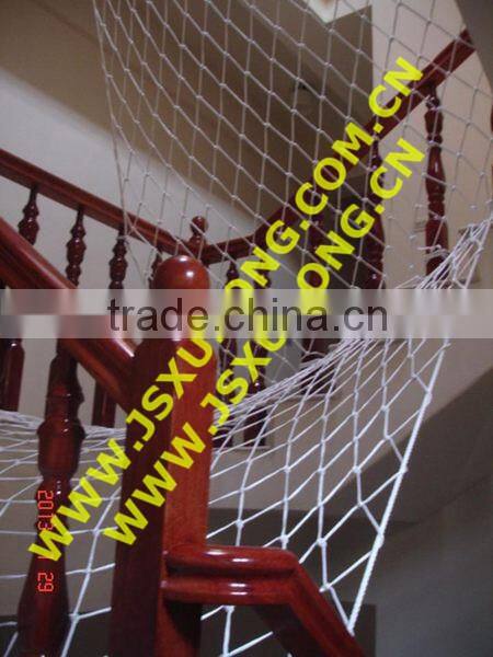 Stair protective net