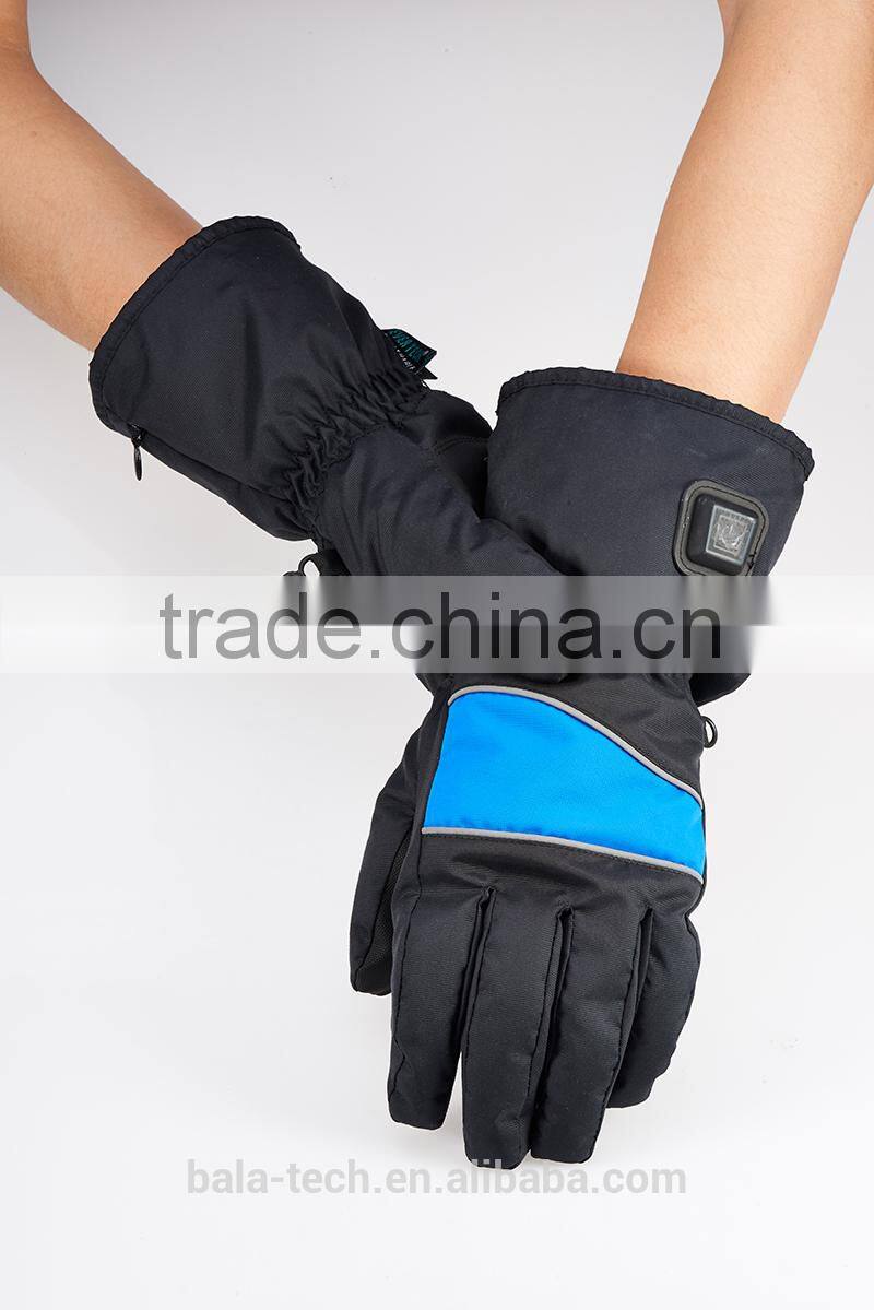 hot gloves make every finger keep warm in the witnter