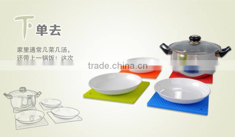 Cute Kitchen Tools Table Accessories silicone hot pot mat