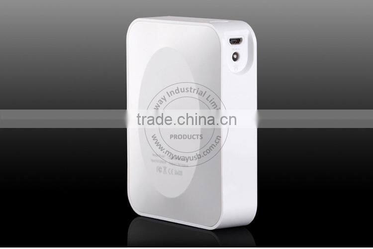 2015 promotional gift magic portable mobile phone charger smart power bank mobile charger for iphone , ipad
