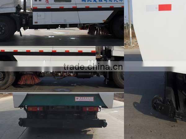 Big horsepower 210hp road sweeper truck