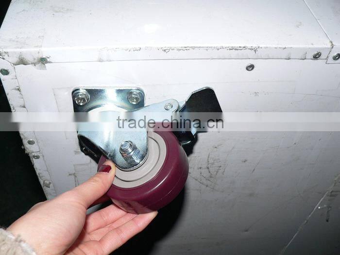 Solid door bagged ice storage bin DC-630