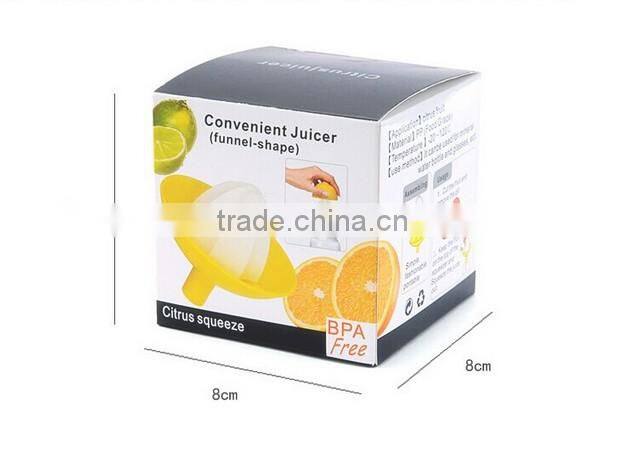 Hopper shape manual juice extractor lemon squeezer plastic