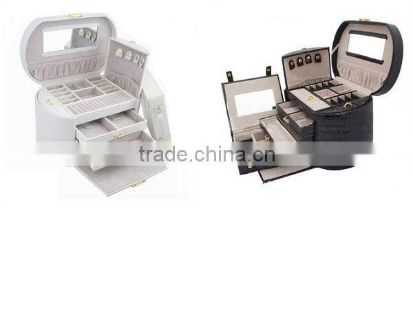 Cosmetic storage box with chic crocodile pattern pu leather