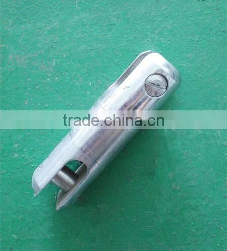 Steel wivel joint for conductor