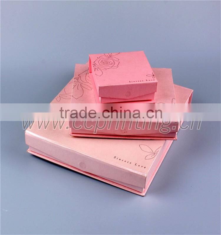 Magnetic gift cardboard jewelry box for necklace