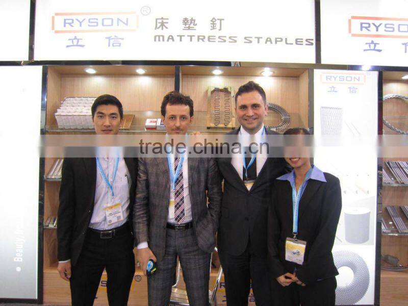 Abrasion resistant CCP-32 vertex clinching spring clips