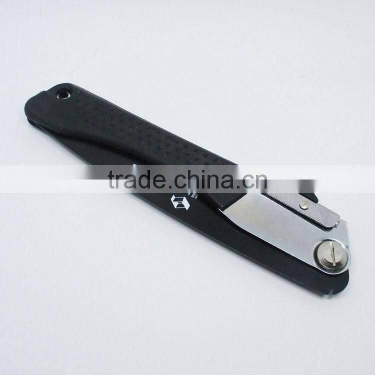 High carbon steel folding saw with plastic handle