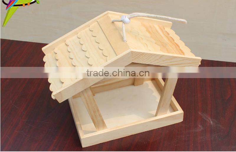 Gold supplier handicraft small pet nest with roof
