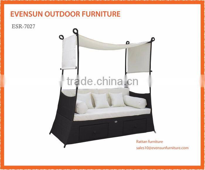 weatherproof and fireproof outdoor synthetic rattan Lounger Sofa