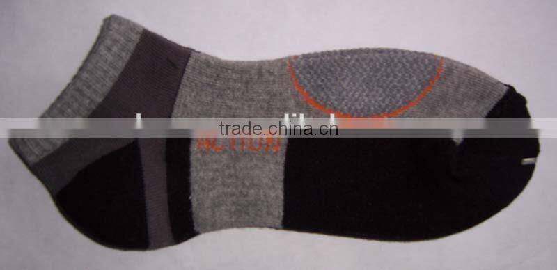 2015 mens fashion business casual style combed cotton men socks