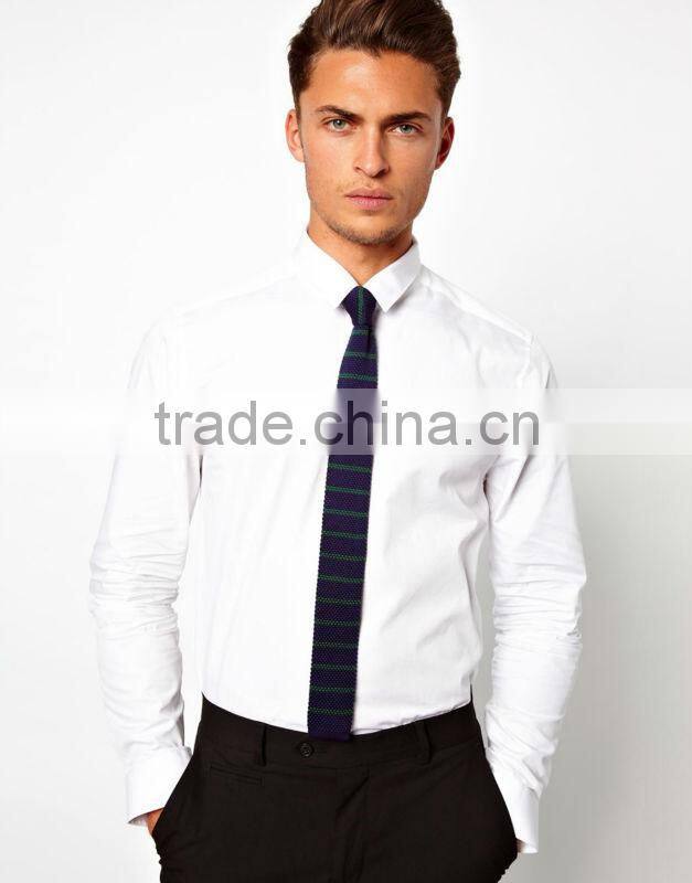 Knitted Tie With Stripe