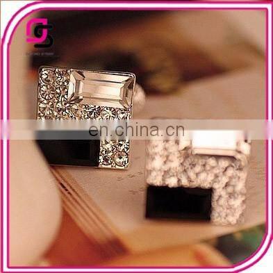 2017 Temperament black and white diamond flash Diamond Earrings for women