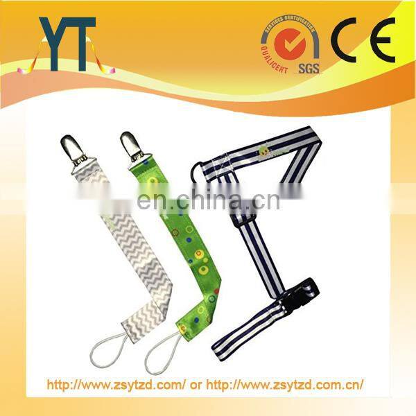 YT Manufacture Glow Skulls Pacifier Clip,100% cotton print ribbon stainless steel metal baby pacifier clip