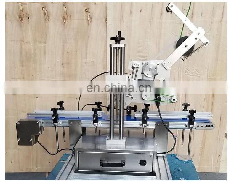 YTK-160 Automatic lighter table top surface flat bottle labeling machine
