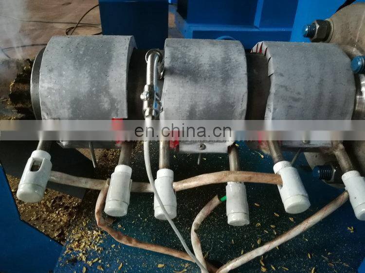 Wood sawdust briquetting press machine factory price