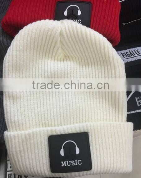 MUSIC Earphone Leather Applique Embroidery Beanie Cap for Man Women
