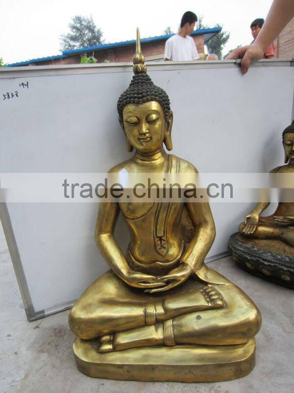antique buddha statu