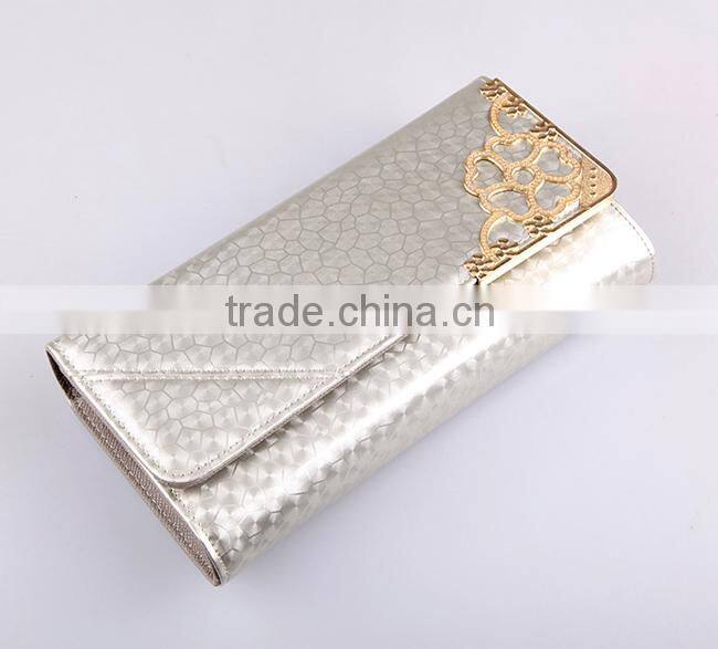 4542 2016 fashionable silver body with light gold decoration womens wallets