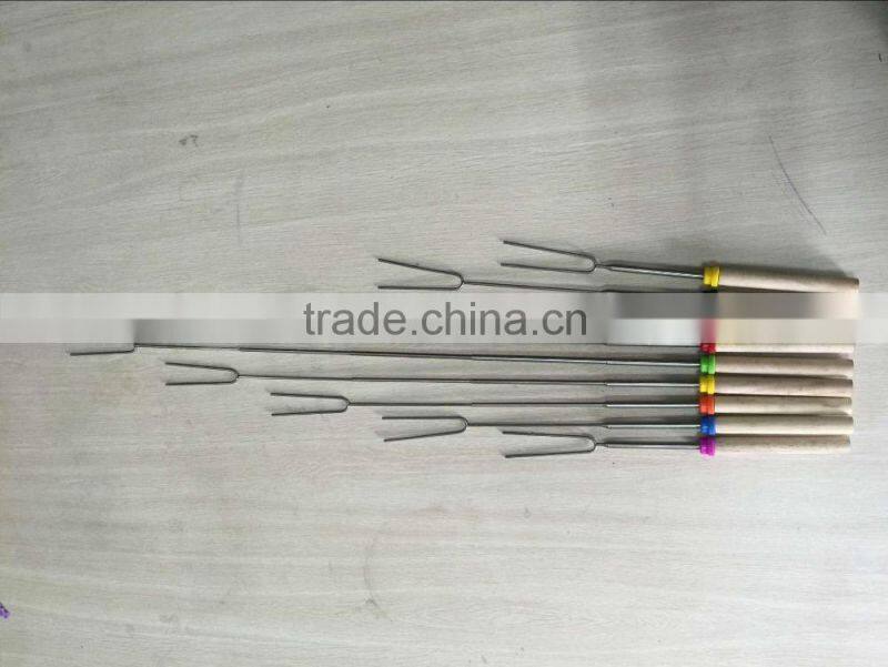 Rotating Marshmallow Roasting Sticks Telescopic BBQ Forks