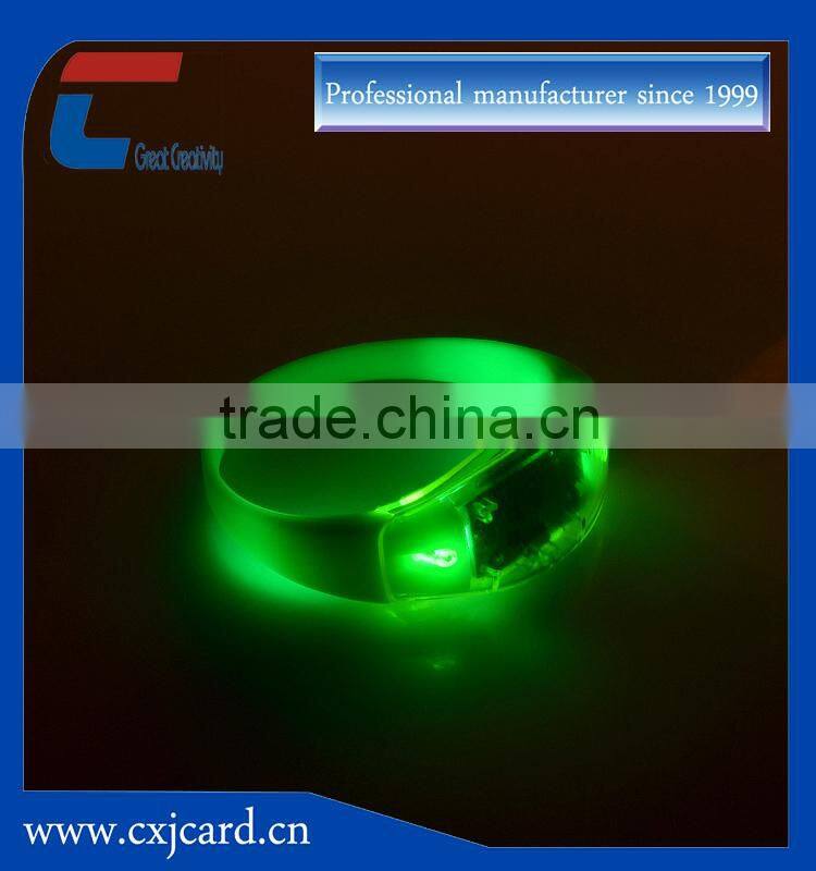 Cheap silicone wristbands with led lights