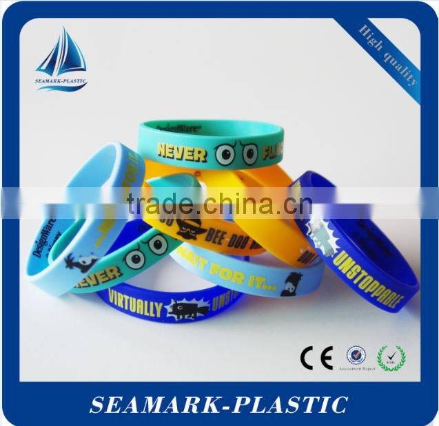 2016 best selling cheap silicone wristbands with logo debossed