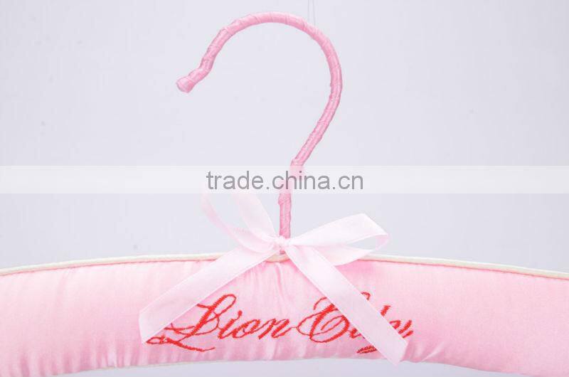LEC-S5041 Colorful Satin Padded Decorated Hangers