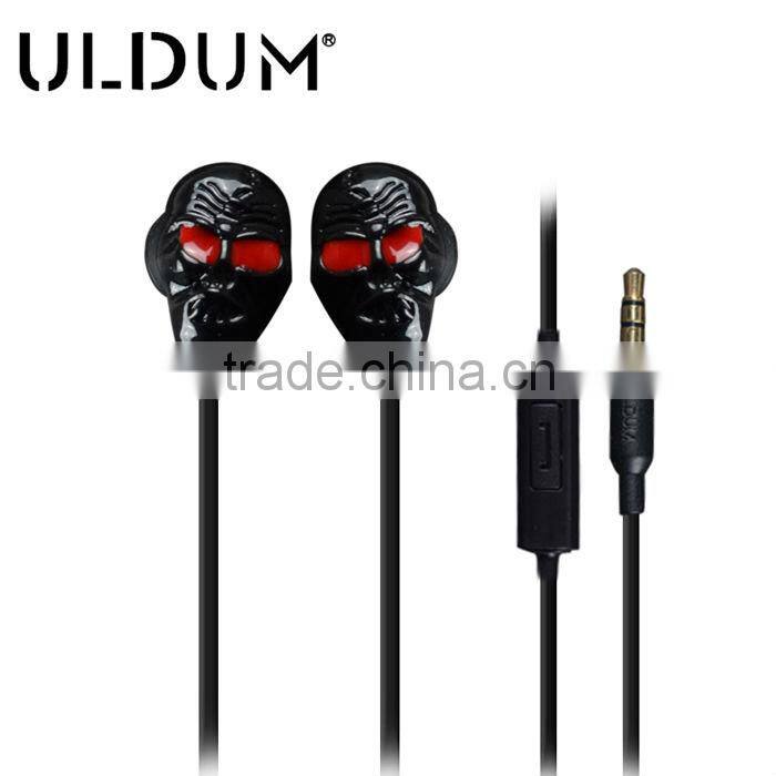 High quality earpiece earphone with best packing skull shaped earphones music earbuds