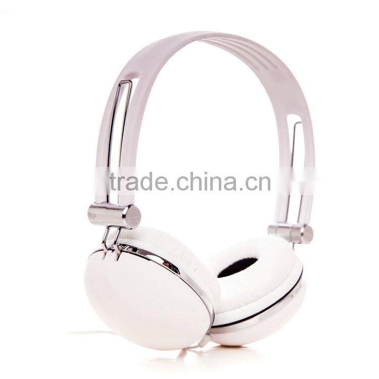 Factory price Colorful popular Stereo Wired Headphone with 1 year warranty