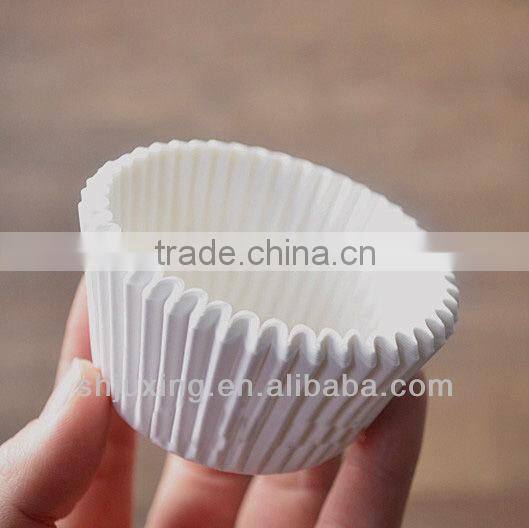 Black Polka Dot greaseproof cupcake liners