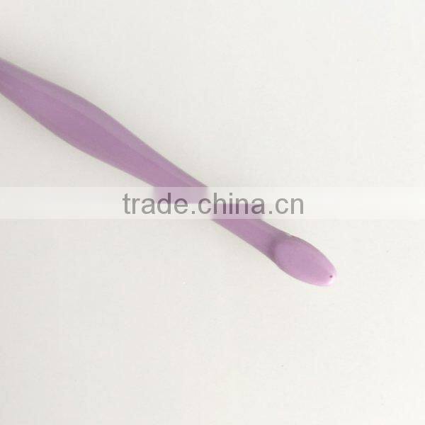 Wholesale plastic cuticle trimmer and pusher with plastic handle durable plastic callus remover nail trimmer supplier