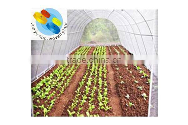 Junyu agriculture nonwoven fabric as a protection against heat loss in greenhouses and garden tunnels