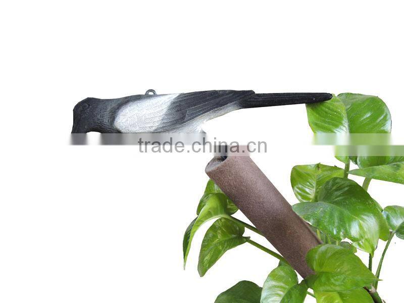 Plastic flocked magpie hunting decoy or gadern decoration