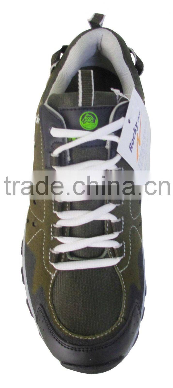 2015 High quality mens hiking shoes climbing shoes caravan shoes