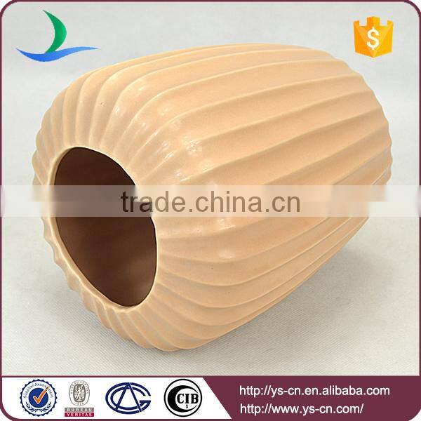 Modern Ceramic Orange Flower Vase for Decoration