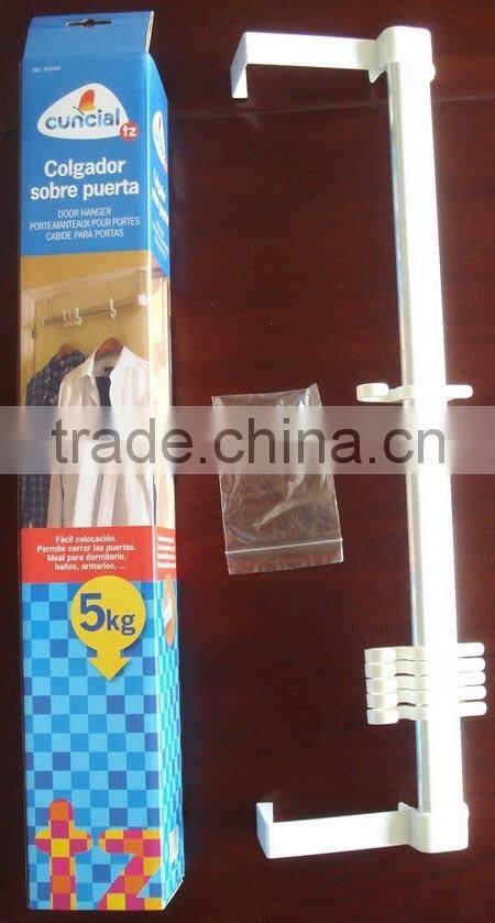 white adjustable over the door clothes hanger with 6 hooks